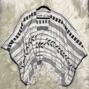 American Eagle Kimono